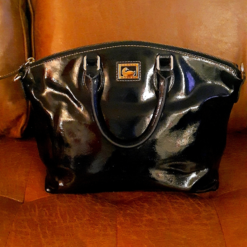 Dooney & Bourke patent leather Dome Satchel handba